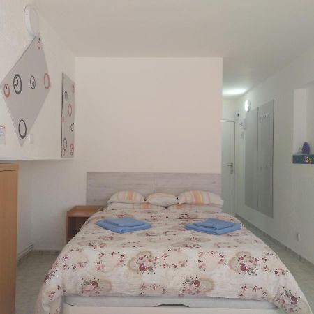 La Pineda Beach Studio Near Port Aventura Apartment Exterior photo